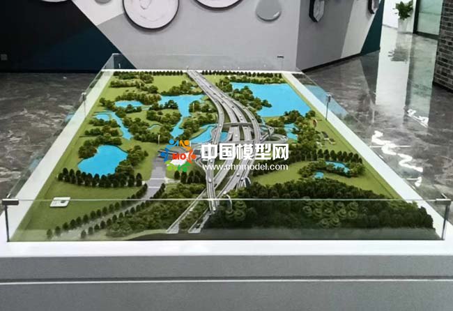 杭寧高速公路湖州市區(qū)聯(lián)絡(luò)線第TJ01標段沙盤模型